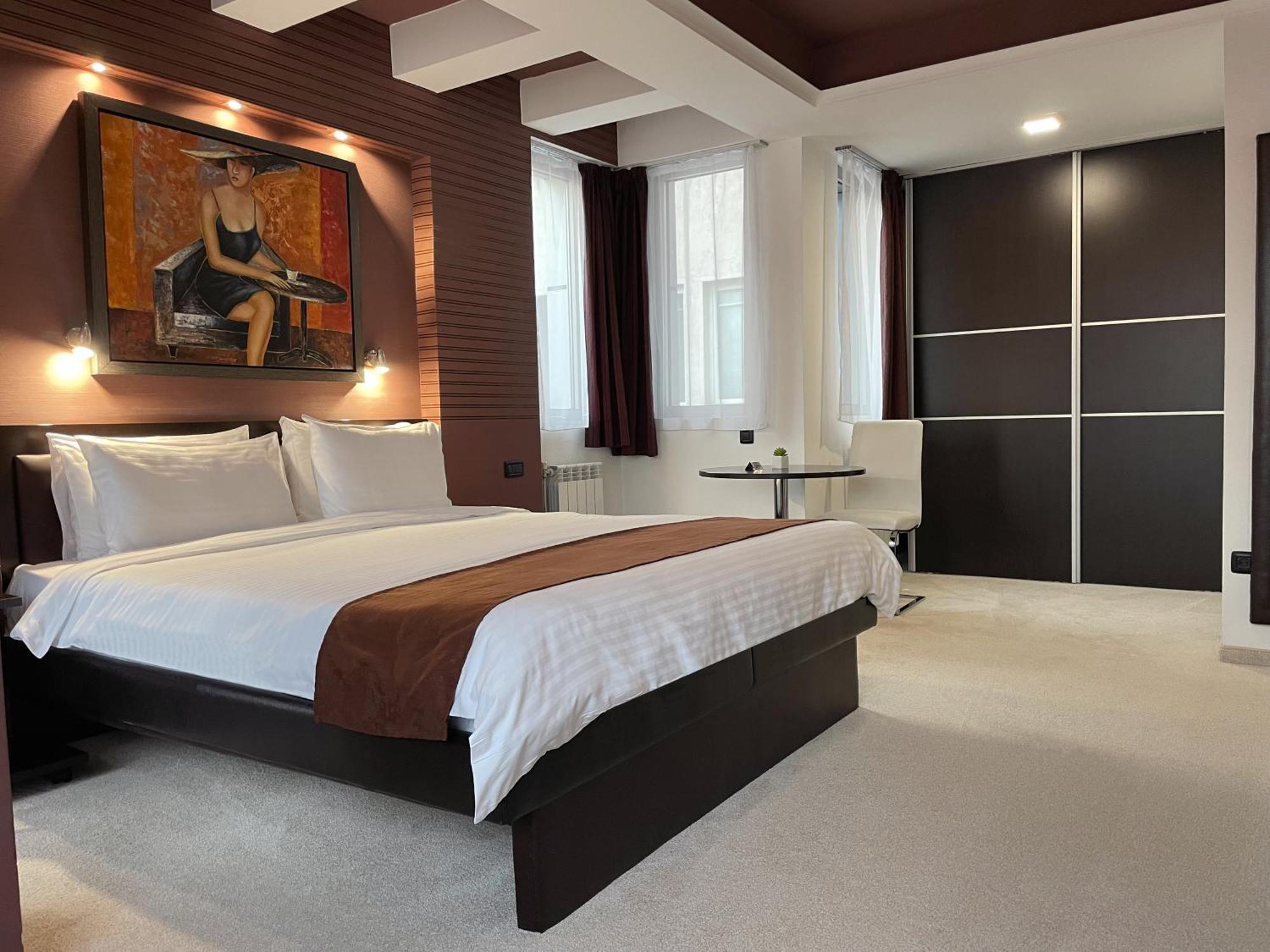 Sienna Apartments Скопие Екстериор снимка