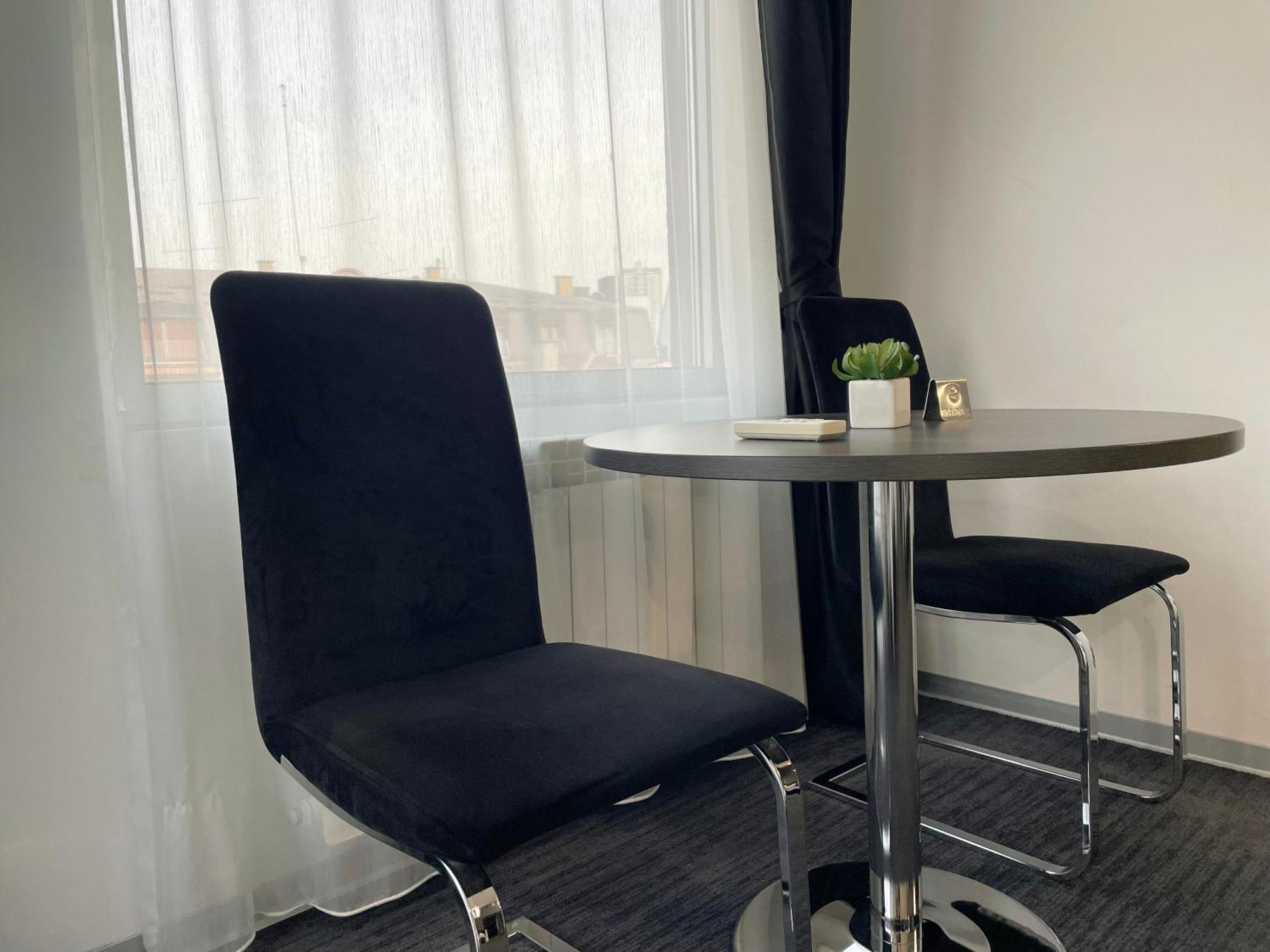 Sienna Apartments Скопие Екстериор снимка